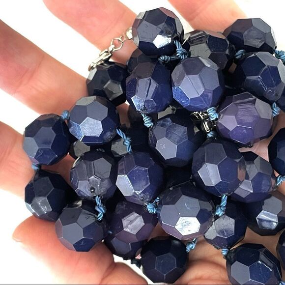 Long dark blue beaded necklace - Picture 6 of 8